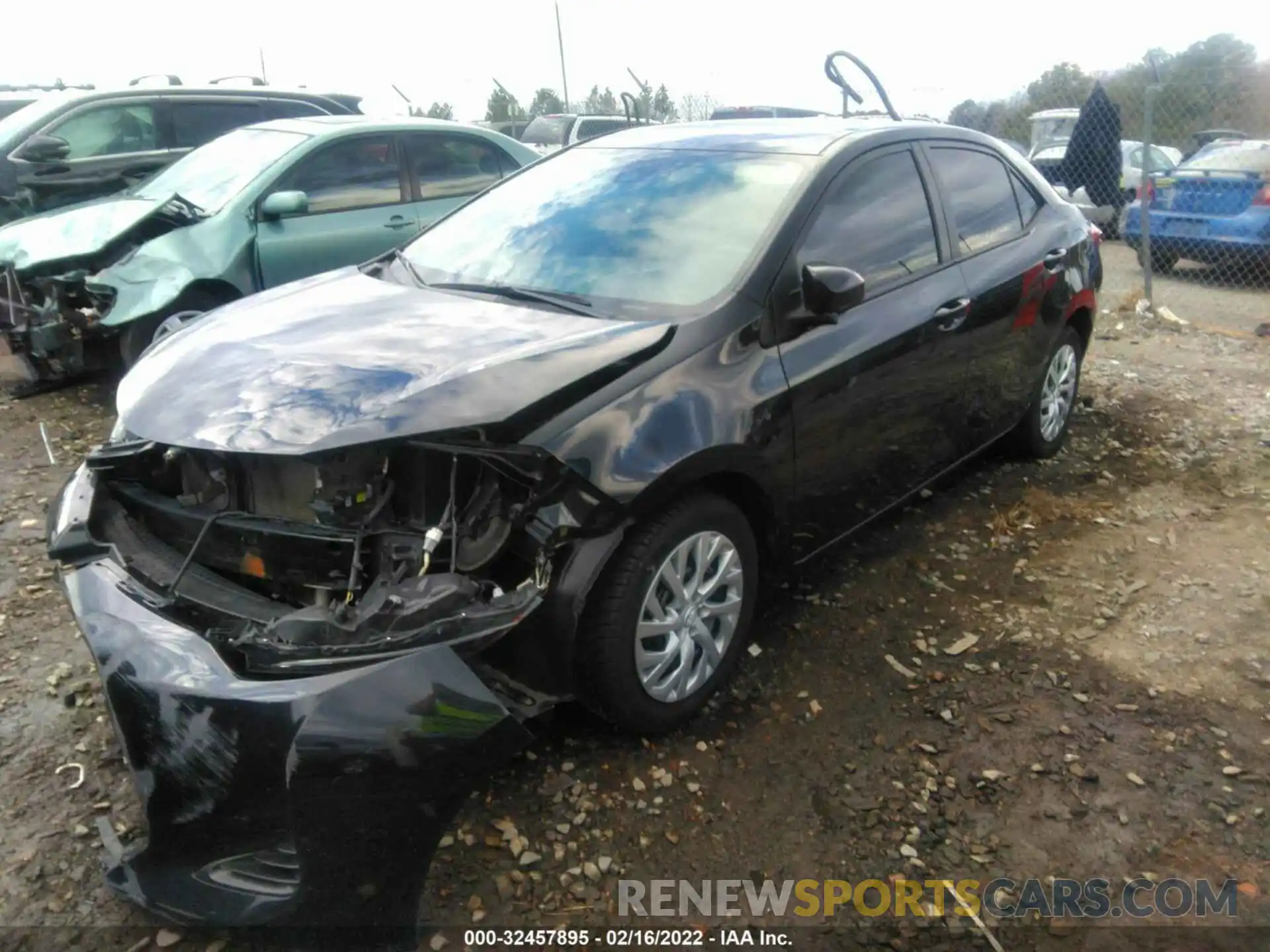 2 Photograph of a damaged car 5YFBURHE8KP924311 TOYOTA COROLLA 2019