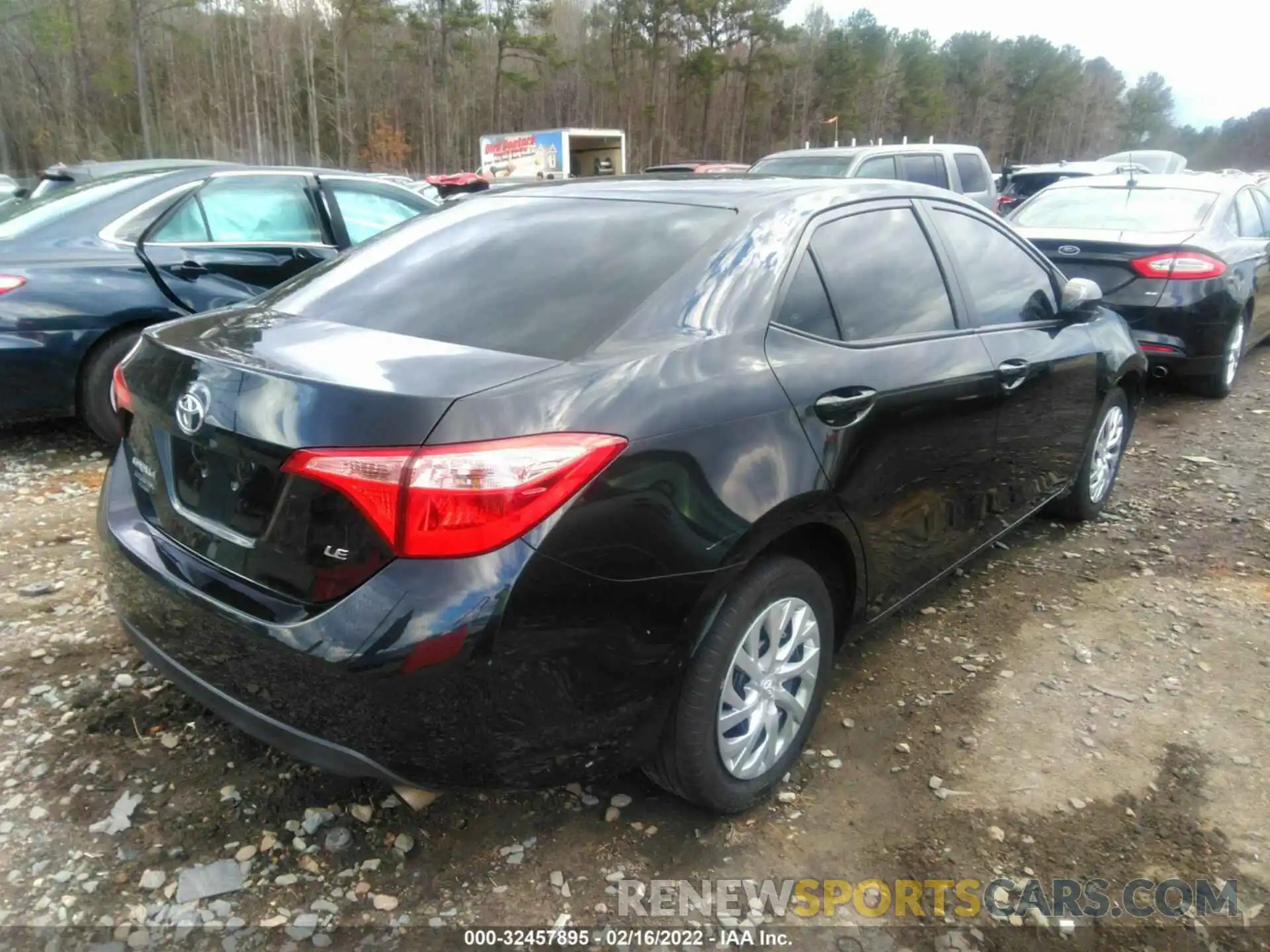 4 Photograph of a damaged car 5YFBURHE8KP924311 TOYOTA COROLLA 2019