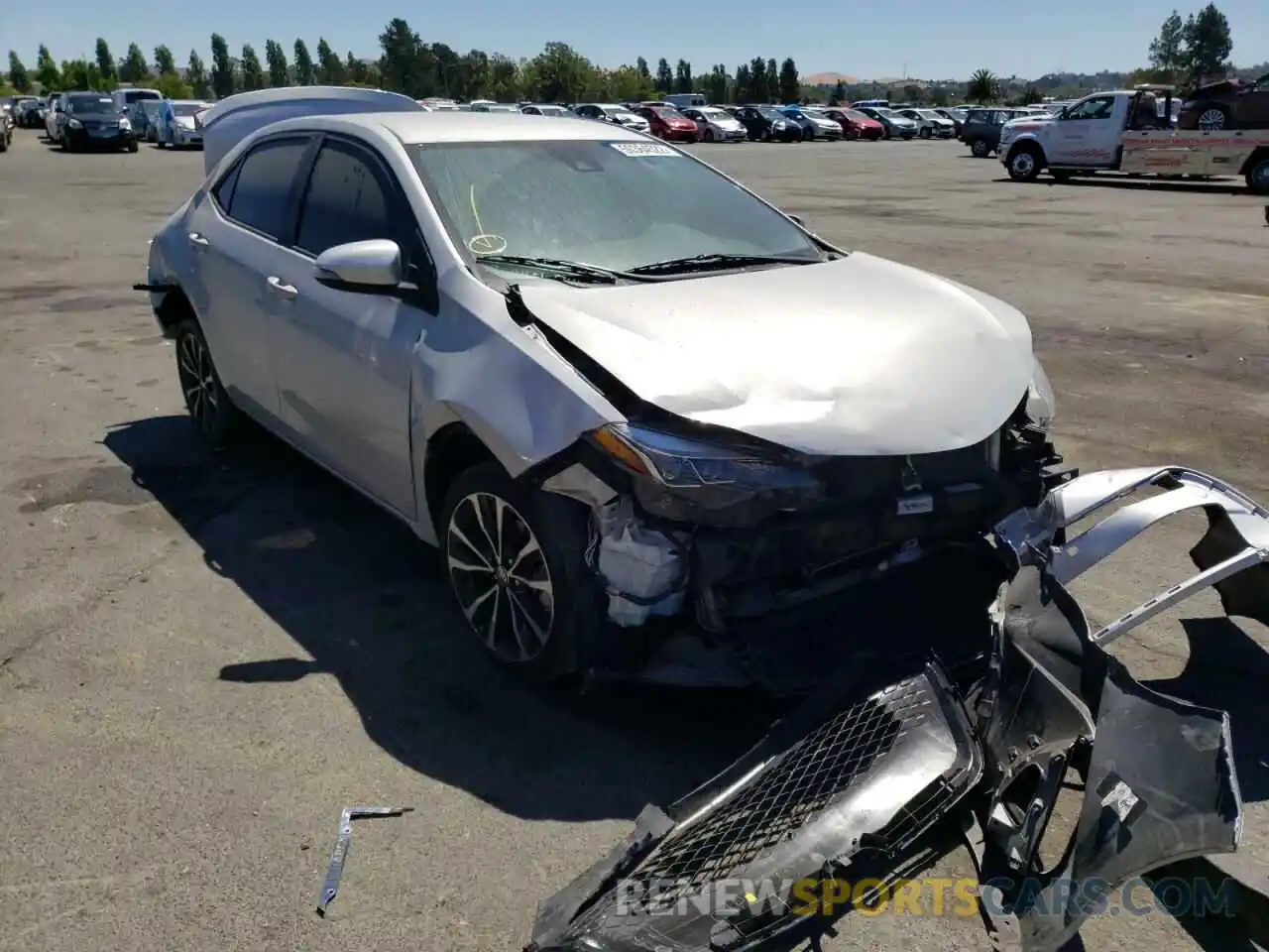 1 Photograph of a damaged car 5YFBURHE8KP924549 TOYOTA COROLLA 2019