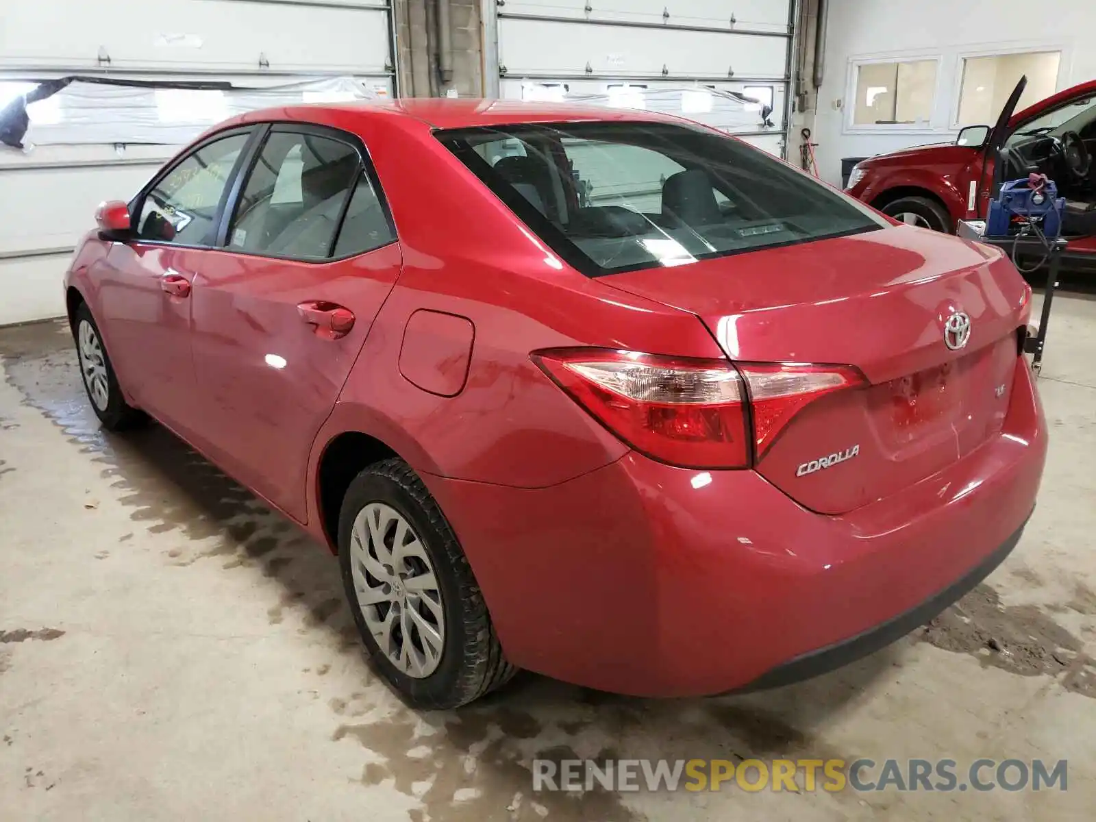 3 Photograph of a damaged car 5YFBURHE8KP924762 TOYOTA COROLLA 2019