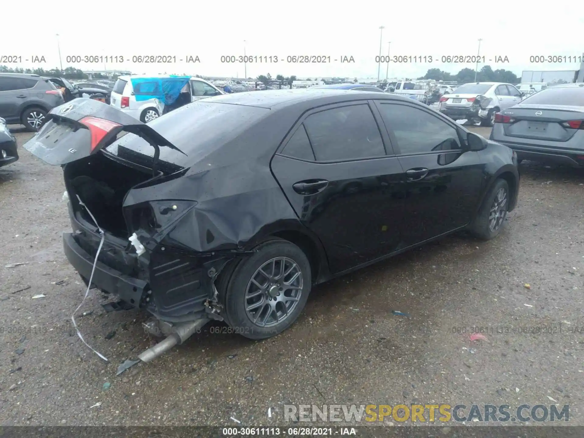 4 Photograph of a damaged car 5YFBURHE8KP925944 TOYOTA COROLLA 2019