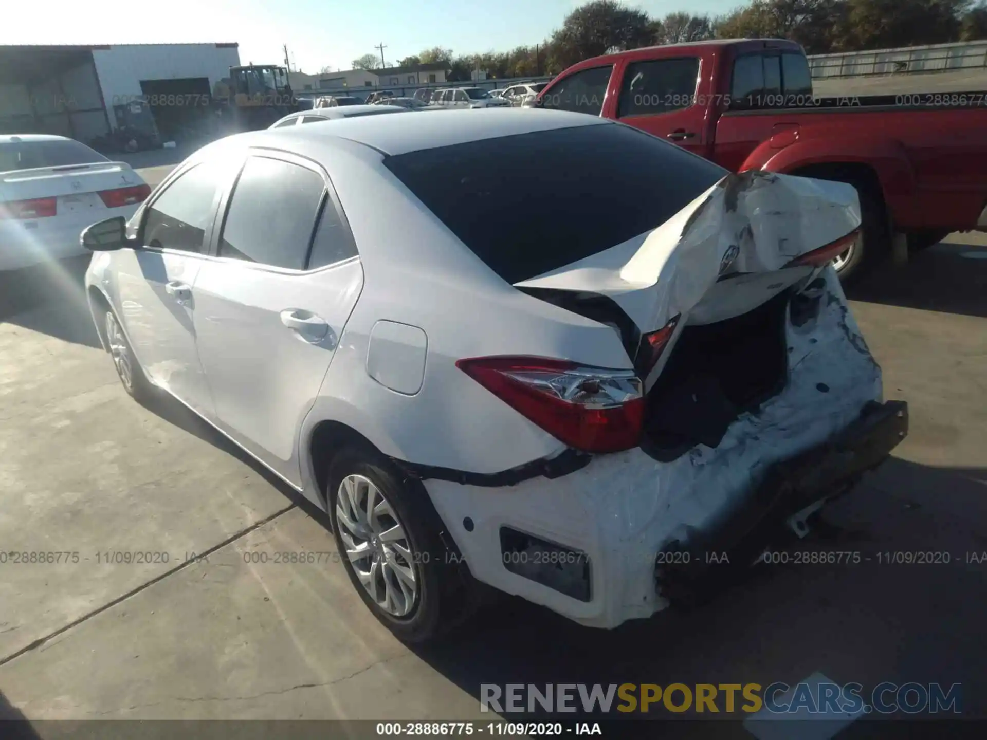 3 Photograph of a damaged car 5YFBURHE8KP926950 TOYOTA COROLLA 2019