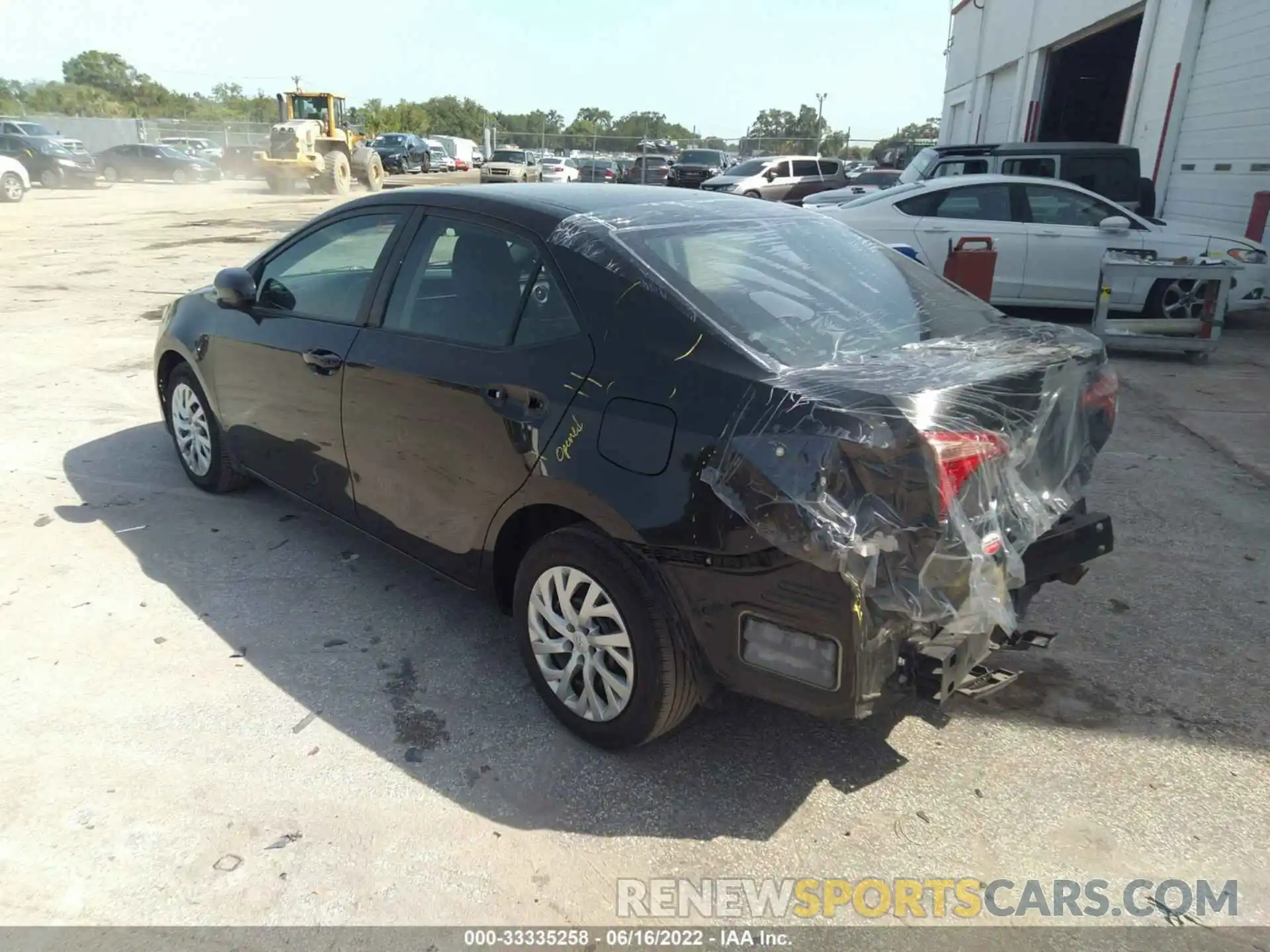 3 Photograph of a damaged car 5YFBURHE8KP927001 TOYOTA COROLLA 2019