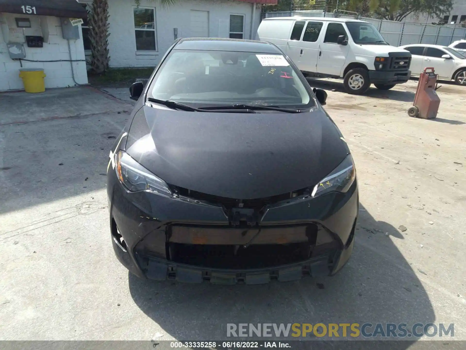 6 Photograph of a damaged car 5YFBURHE8KP927001 TOYOTA COROLLA 2019