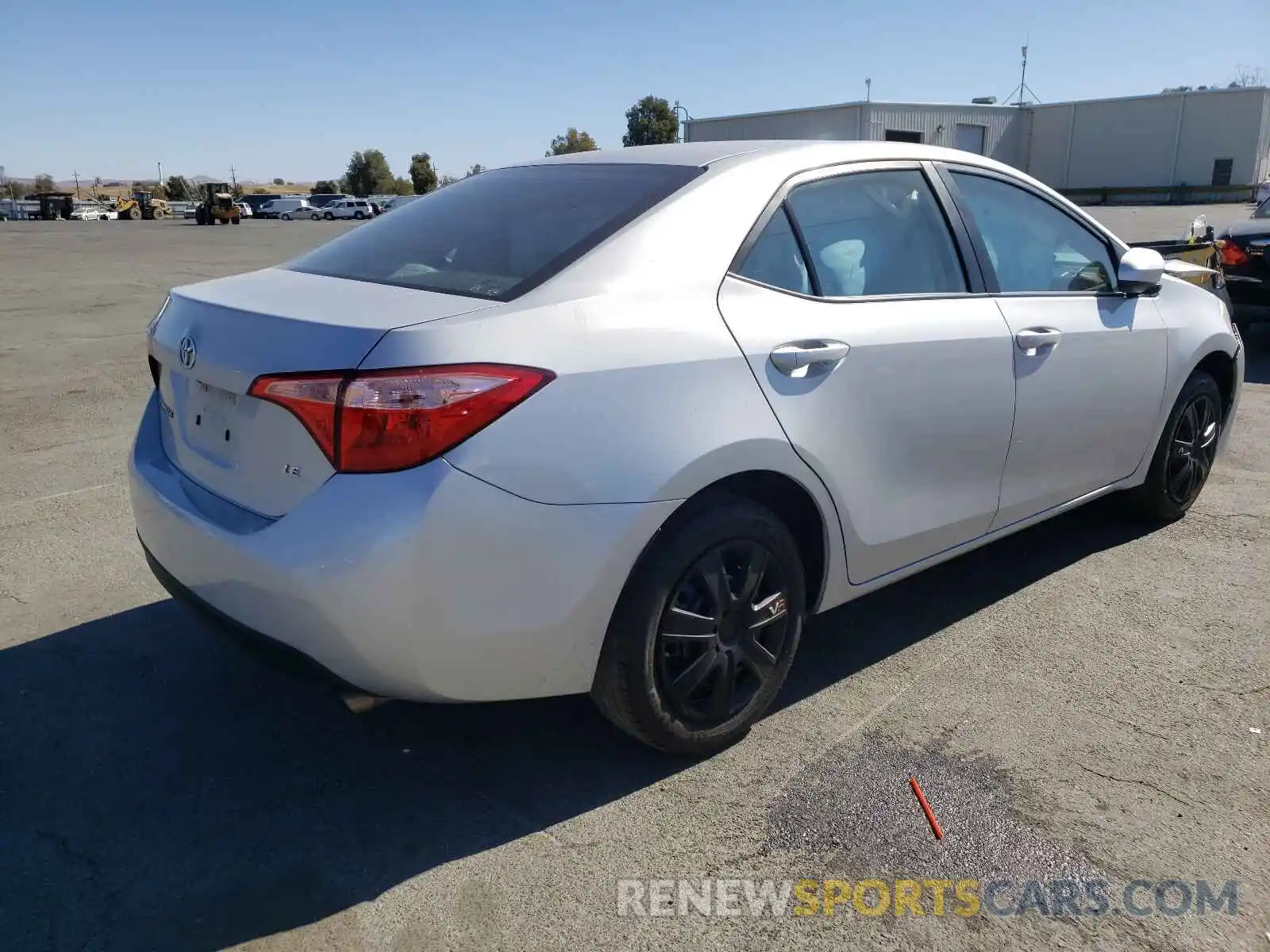 4 Photograph of a damaged car 5YFBURHE8KP927015 TOYOTA COROLLA 2019