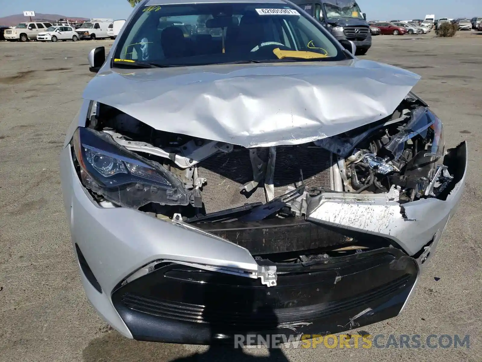 9 Photograph of a damaged car 5YFBURHE8KP927015 TOYOTA COROLLA 2019