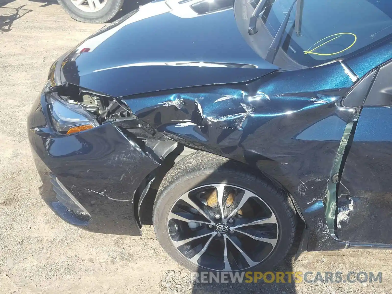 9 Photograph of a damaged car 5YFBURHE8KP927080 TOYOTA COROLLA 2019