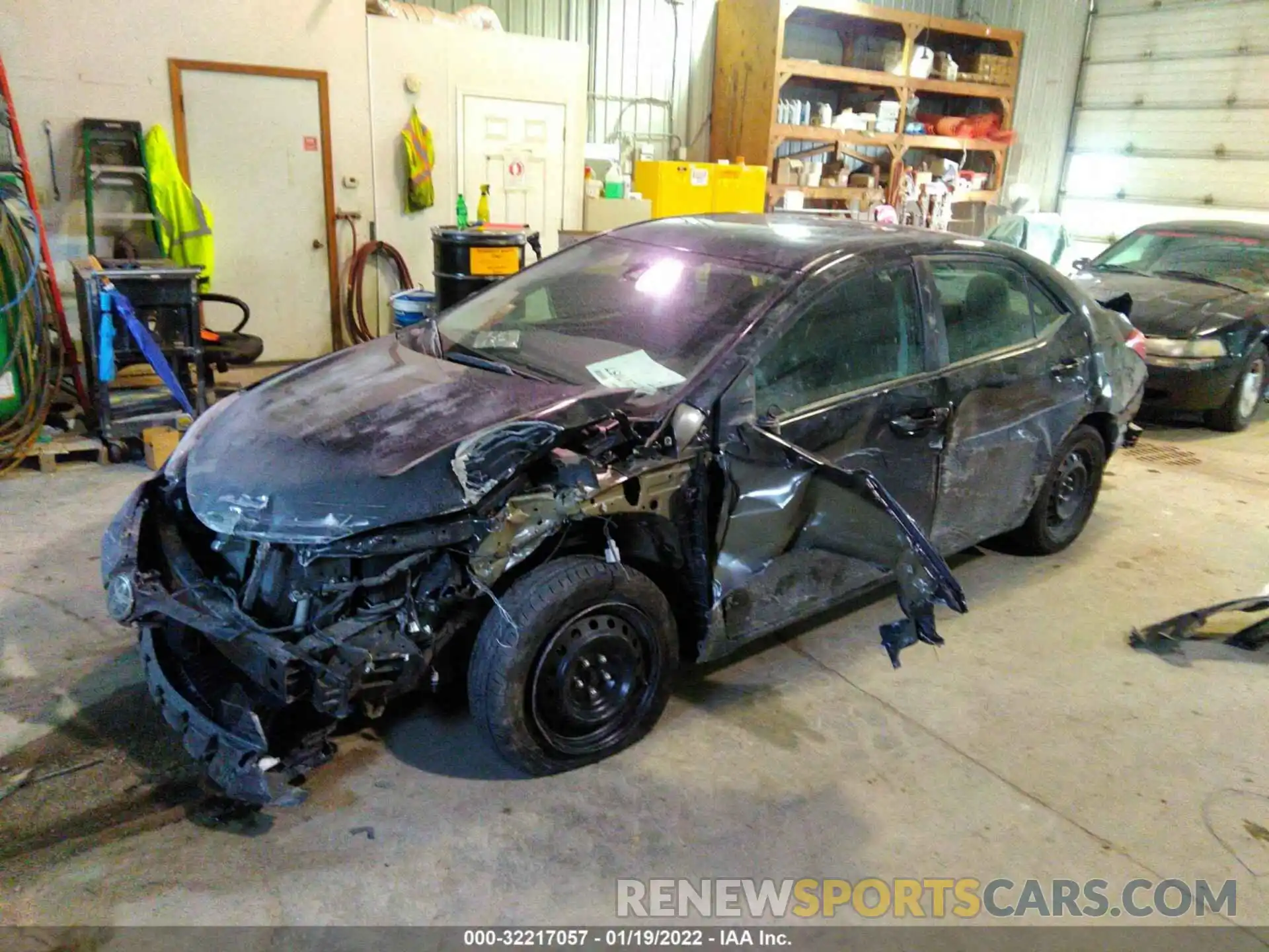 2 Photograph of a damaged car 5YFBURHE8KP927435 TOYOTA COROLLA 2019