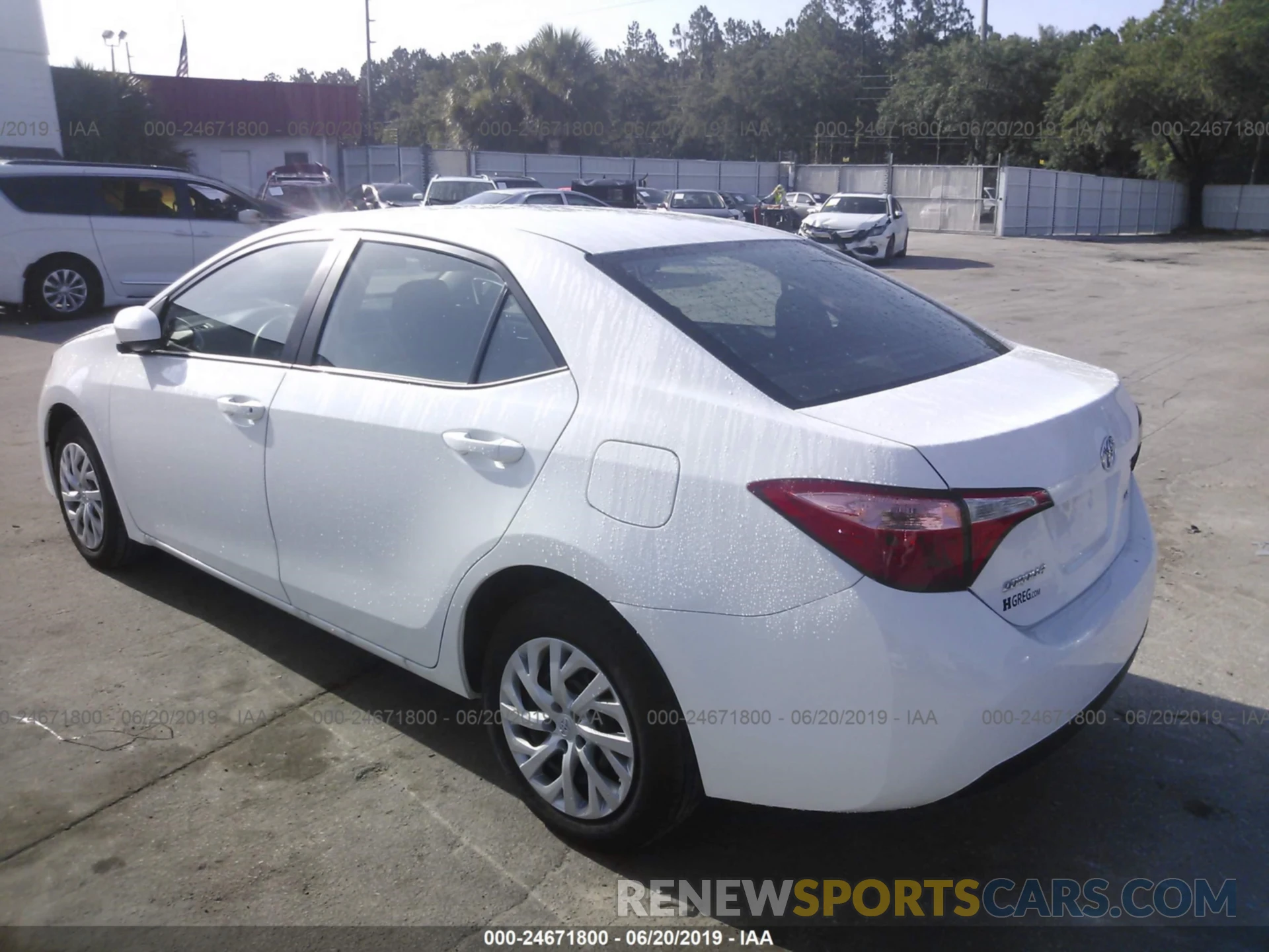 3 Photograph of a damaged car 5YFBURHE8KP927452 TOYOTA COROLLA 2019