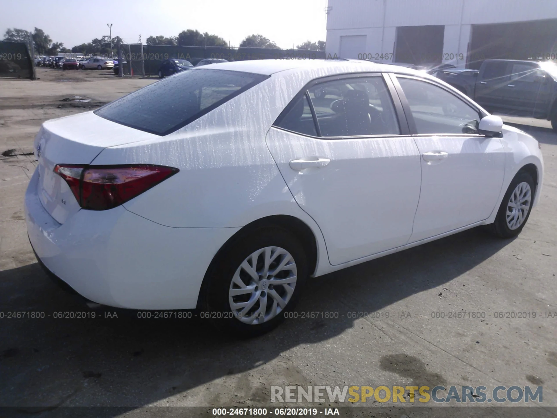 4 Photograph of a damaged car 5YFBURHE8KP927452 TOYOTA COROLLA 2019