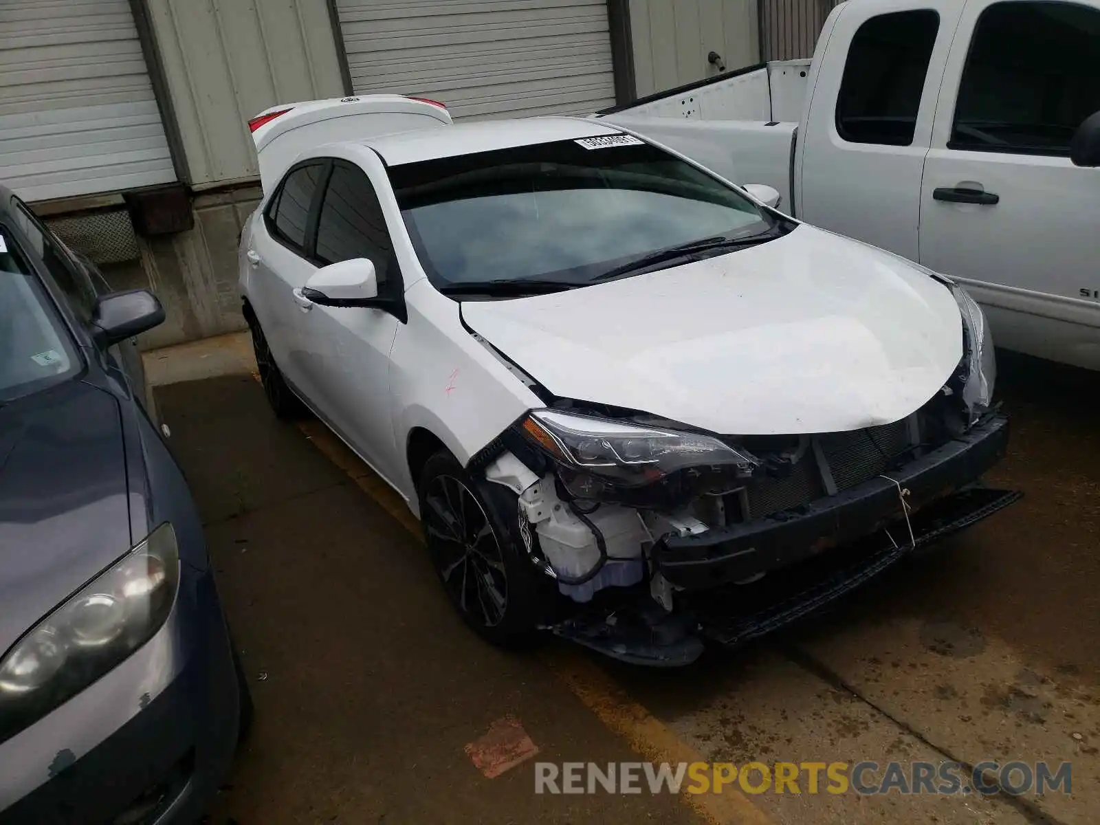 1 Photograph of a damaged car 5YFBURHE8KP927869 TOYOTA COROLLA 2019