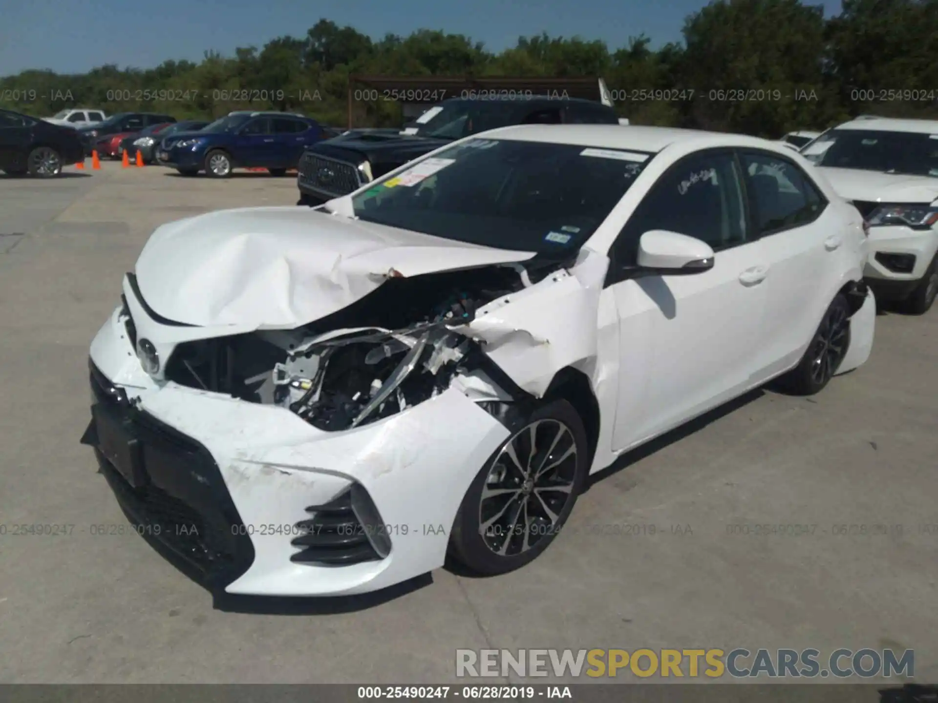 2 Photograph of a damaged car 5YFBURHE8KP928004 TOYOTA COROLLA 2019