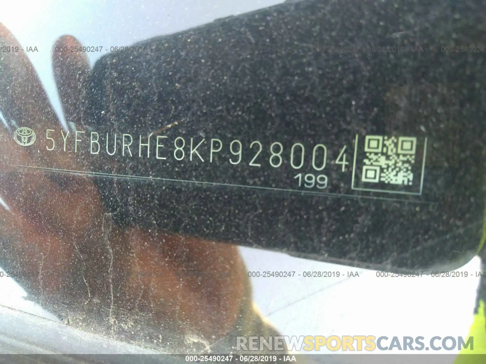 9 Photograph of a damaged car 5YFBURHE8KP928004 TOYOTA COROLLA 2019