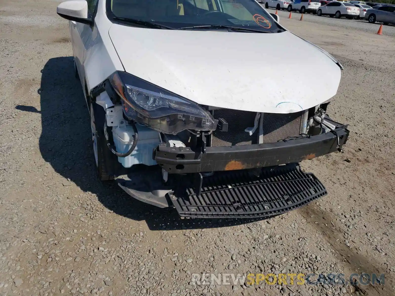 9 Photograph of a damaged car 5YFBURHE8KP928343 TOYOTA COROLLA 2019