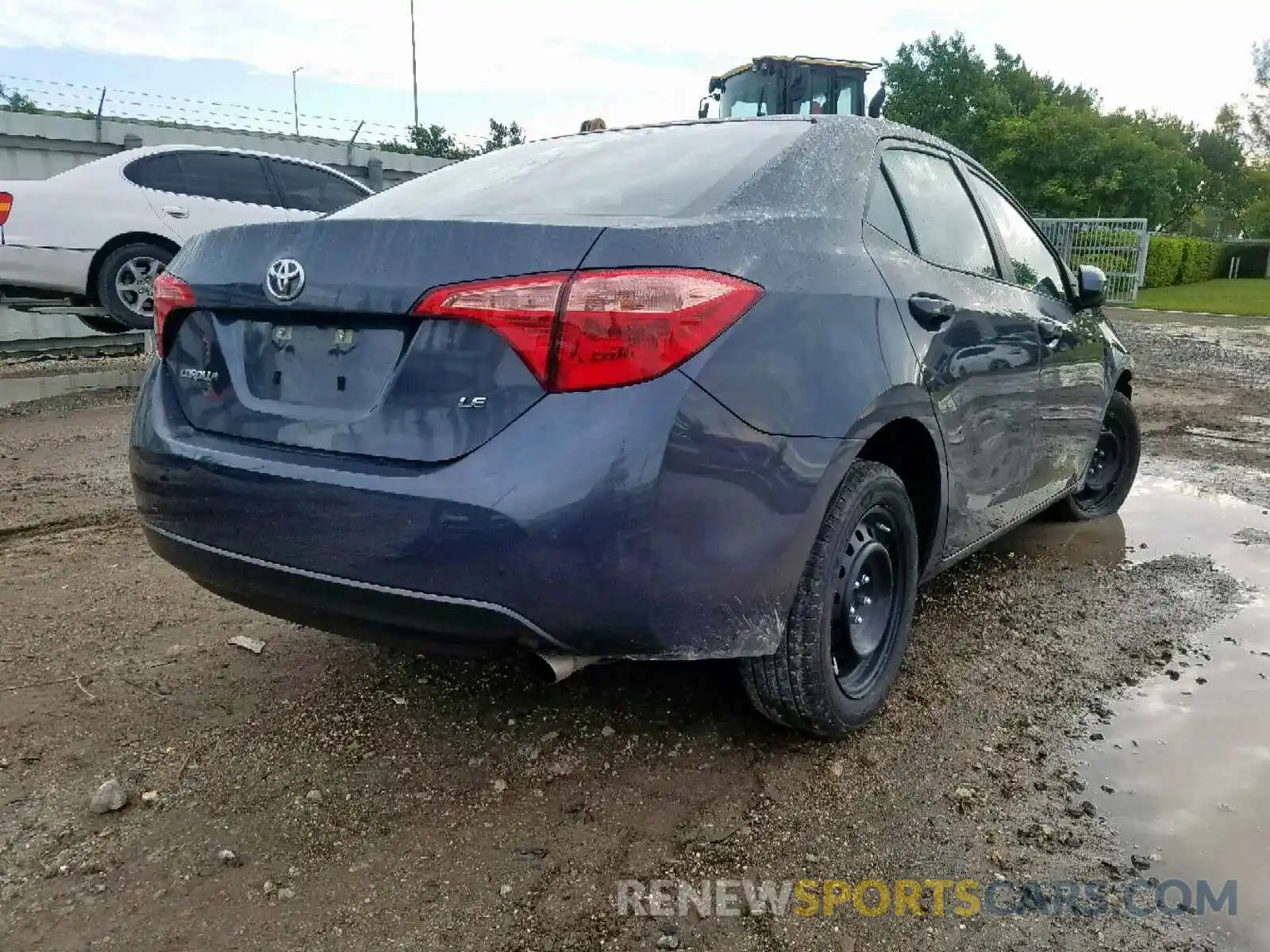 4 Photograph of a damaged car 5YFBURHE8KP928441 TOYOTA COROLLA 2019