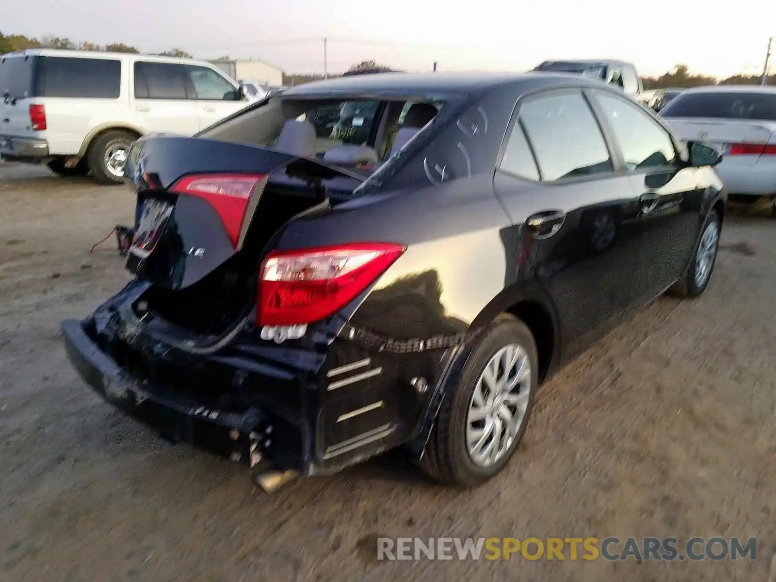 4 Photograph of a damaged car 5YFBURHE8KP928603 TOYOTA COROLLA 2019