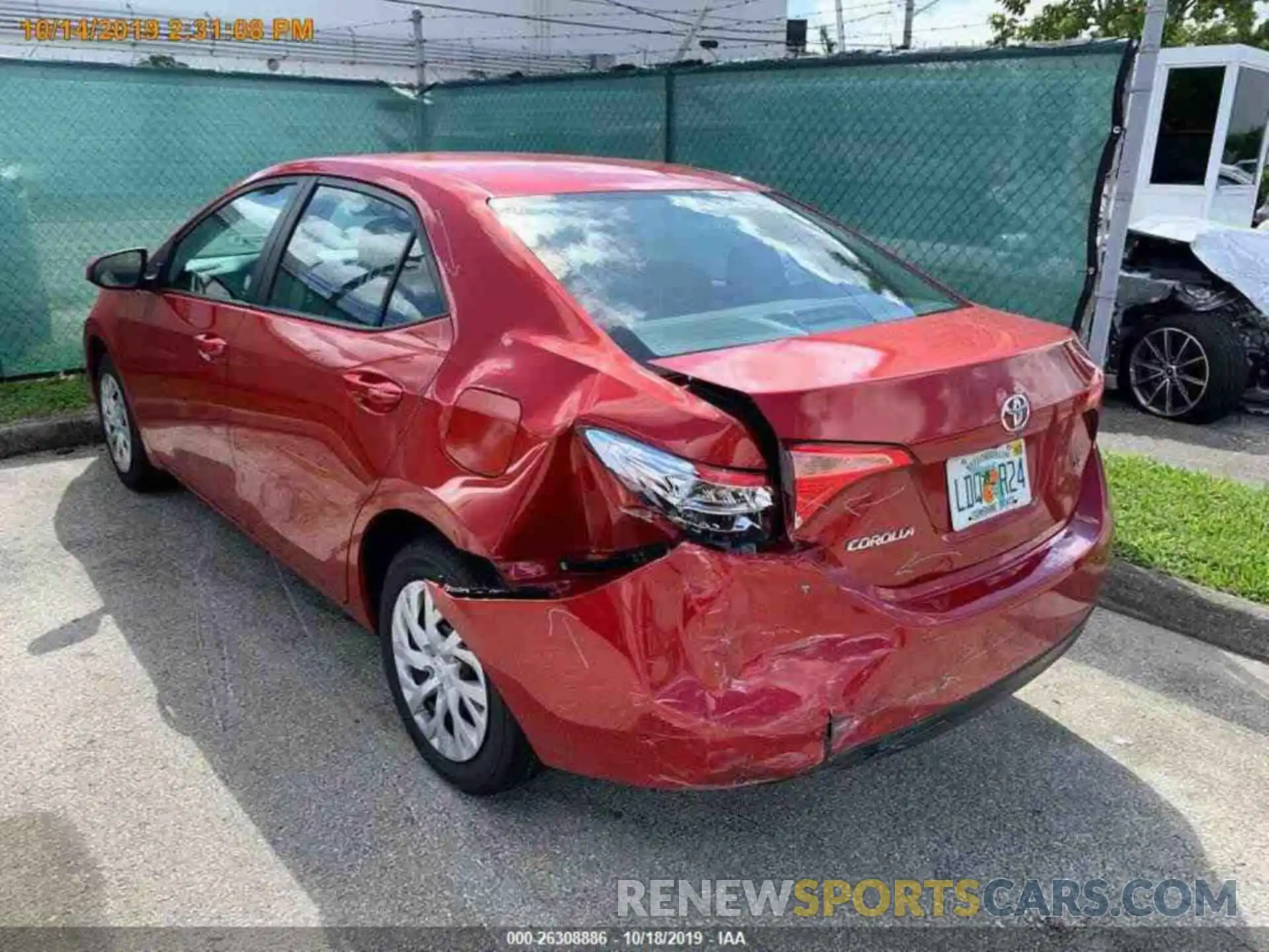 13 Photograph of a damaged car 5YFBURHE8KP929704 TOYOTA COROLLA 2019