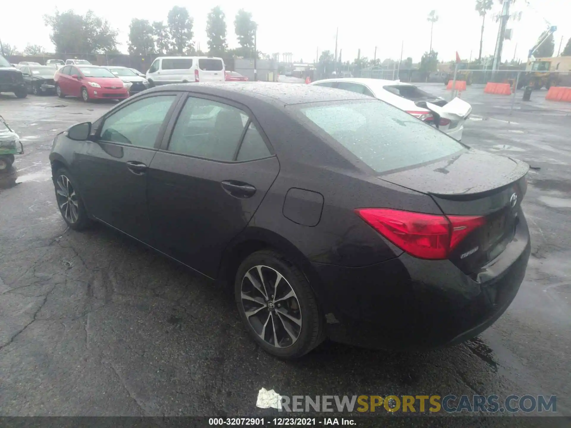 3 Photograph of a damaged car 5YFBURHE8KP930772 TOYOTA COROLLA 2019