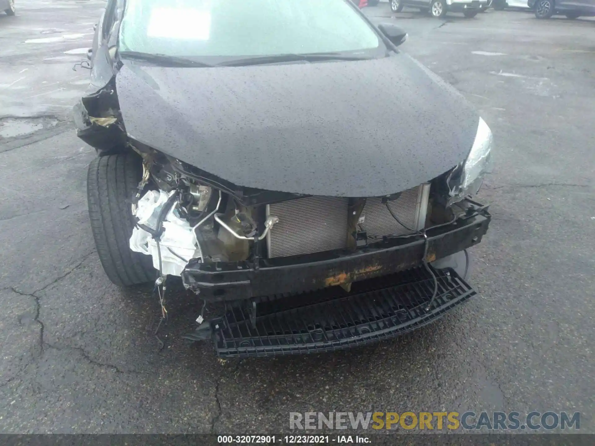 6 Photograph of a damaged car 5YFBURHE8KP930772 TOYOTA COROLLA 2019