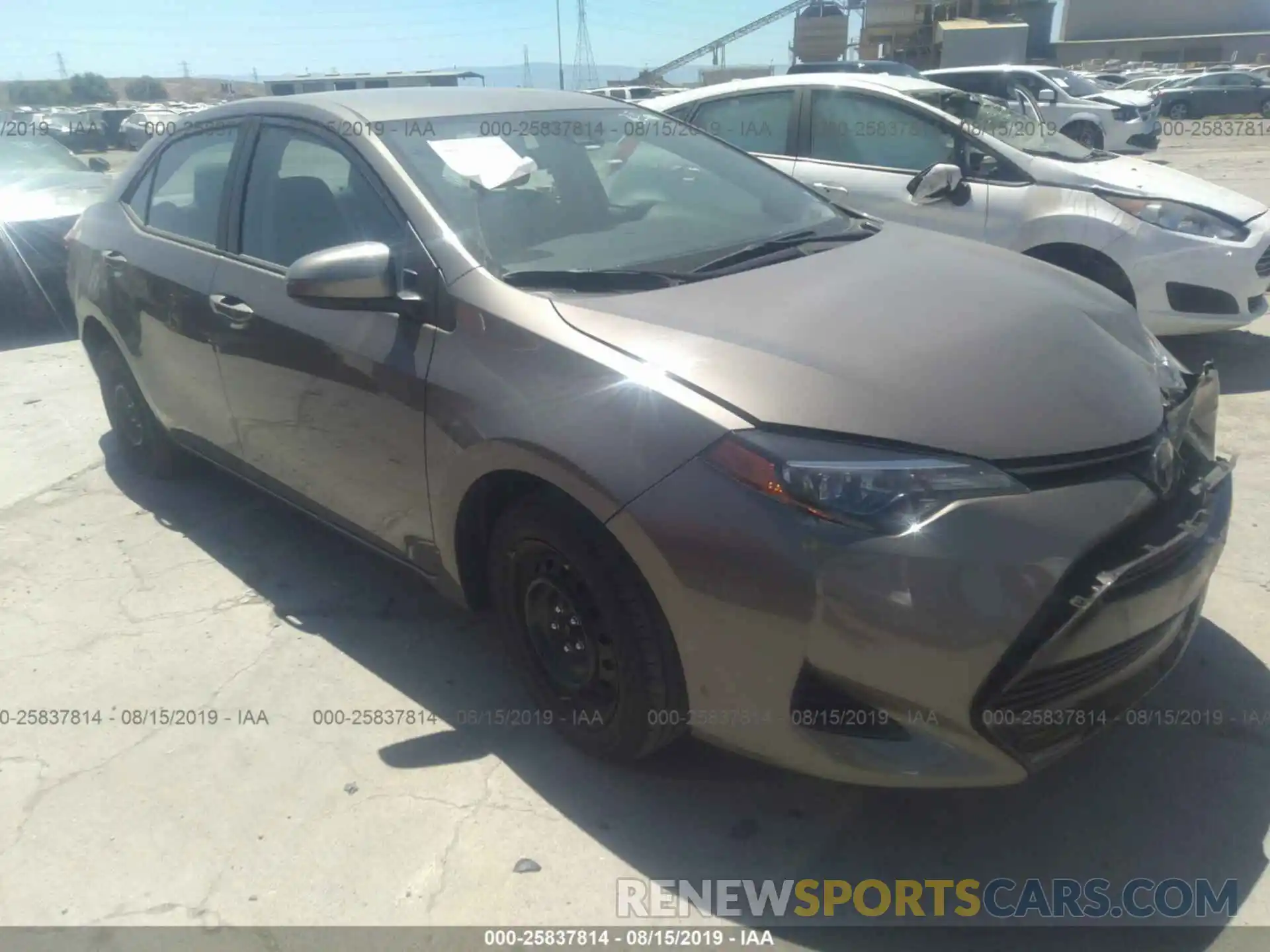 1 Photograph of a damaged car 5YFBURHE8KP932585 TOYOTA COROLLA 2019