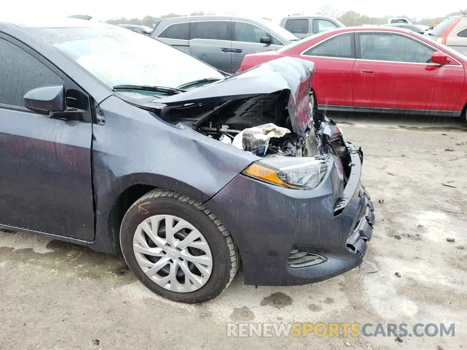 9 Photograph of a damaged car 5YFBURHE8KP933056 TOYOTA COROLLA 2019