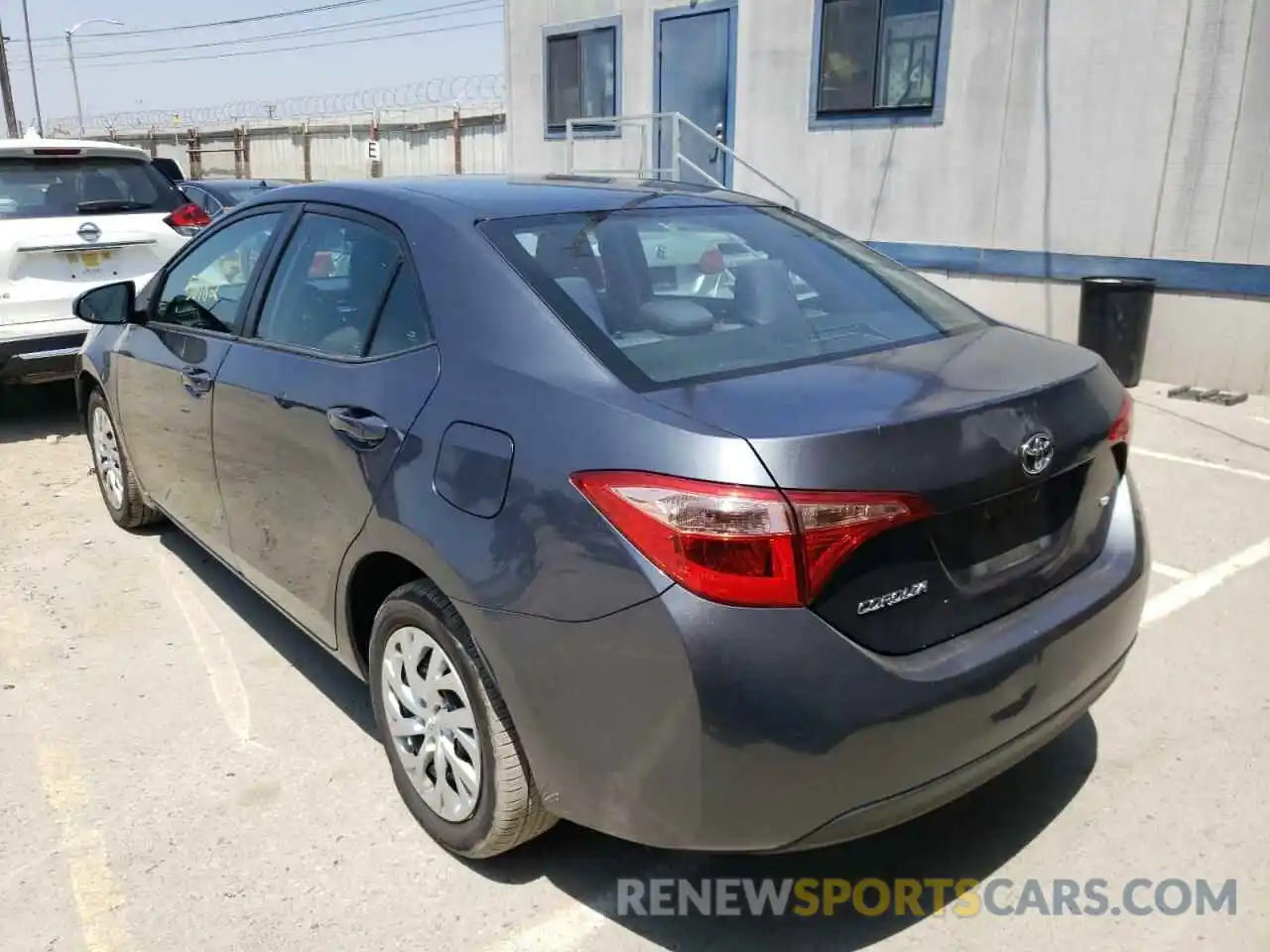 3 Photograph of a damaged car 5YFBURHE8KP933378 TOYOTA COROLLA 2019