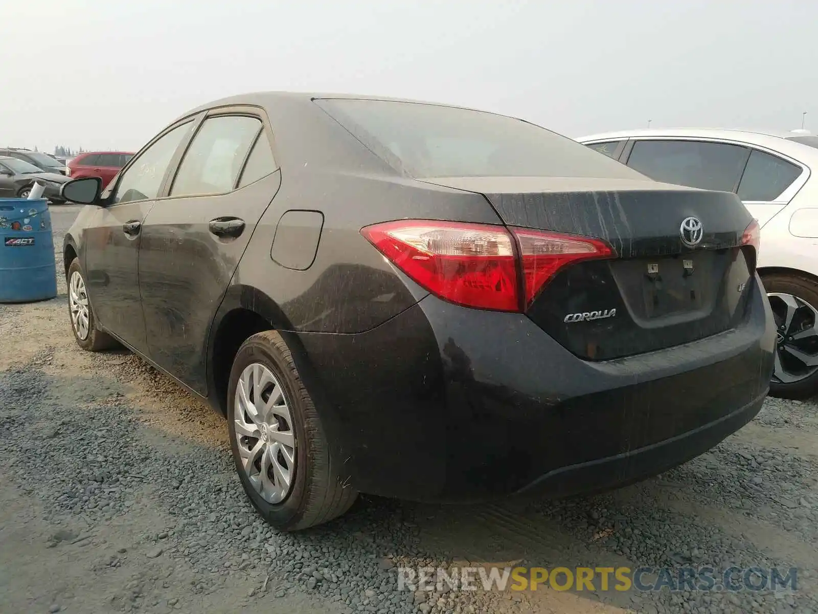 3 Photograph of a damaged car 5YFBURHE8KP933719 TOYOTA COROLLA 2019