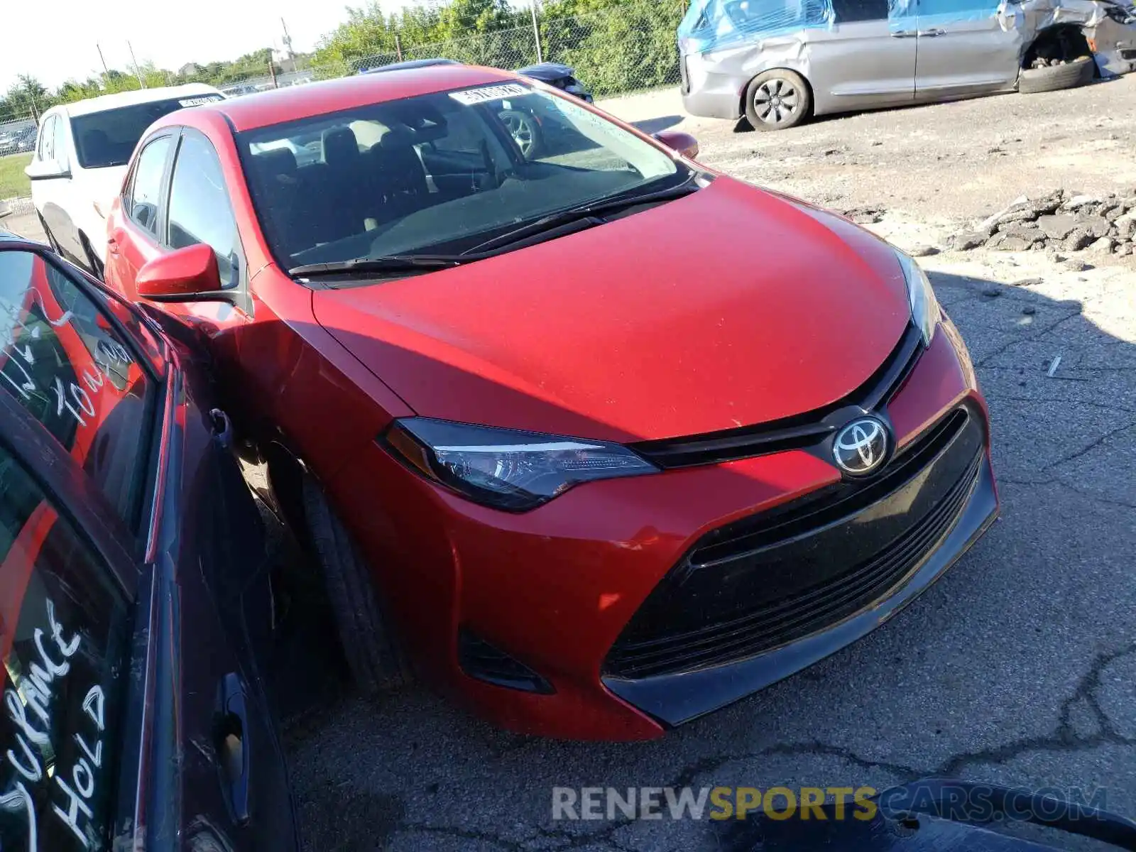 1 Photograph of a damaged car 5YFBURHE8KP935616 TOYOTA COROLLA 2019