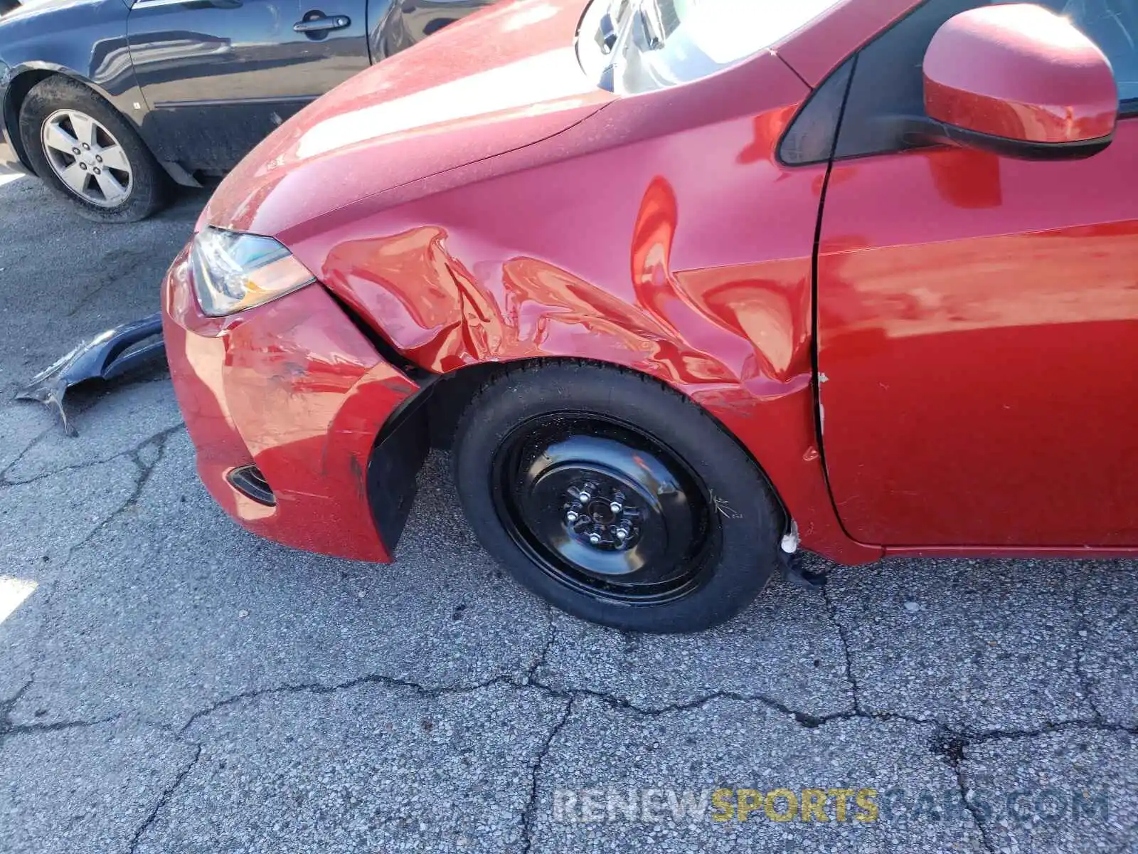 9 Photograph of a damaged car 5YFBURHE8KP935616 TOYOTA COROLLA 2019