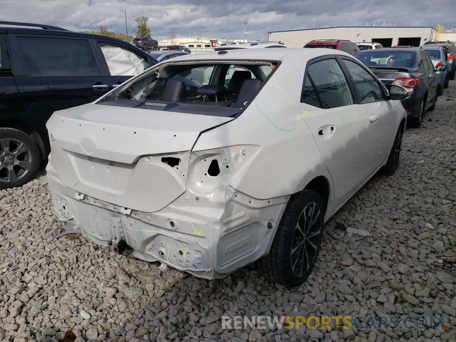 4 Photograph of a damaged car 5YFBURHE8KP935681 TOYOTA COROLLA 2019