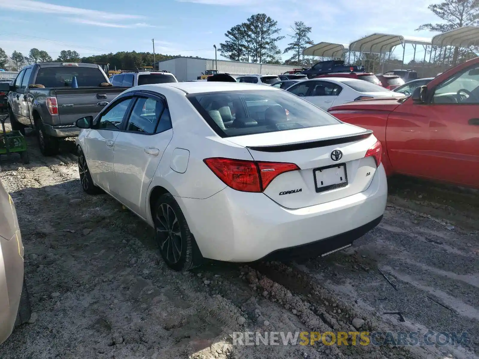 3 Photograph of a damaged car 5YFBURHE8KP936359 TOYOTA COROLLA 2019