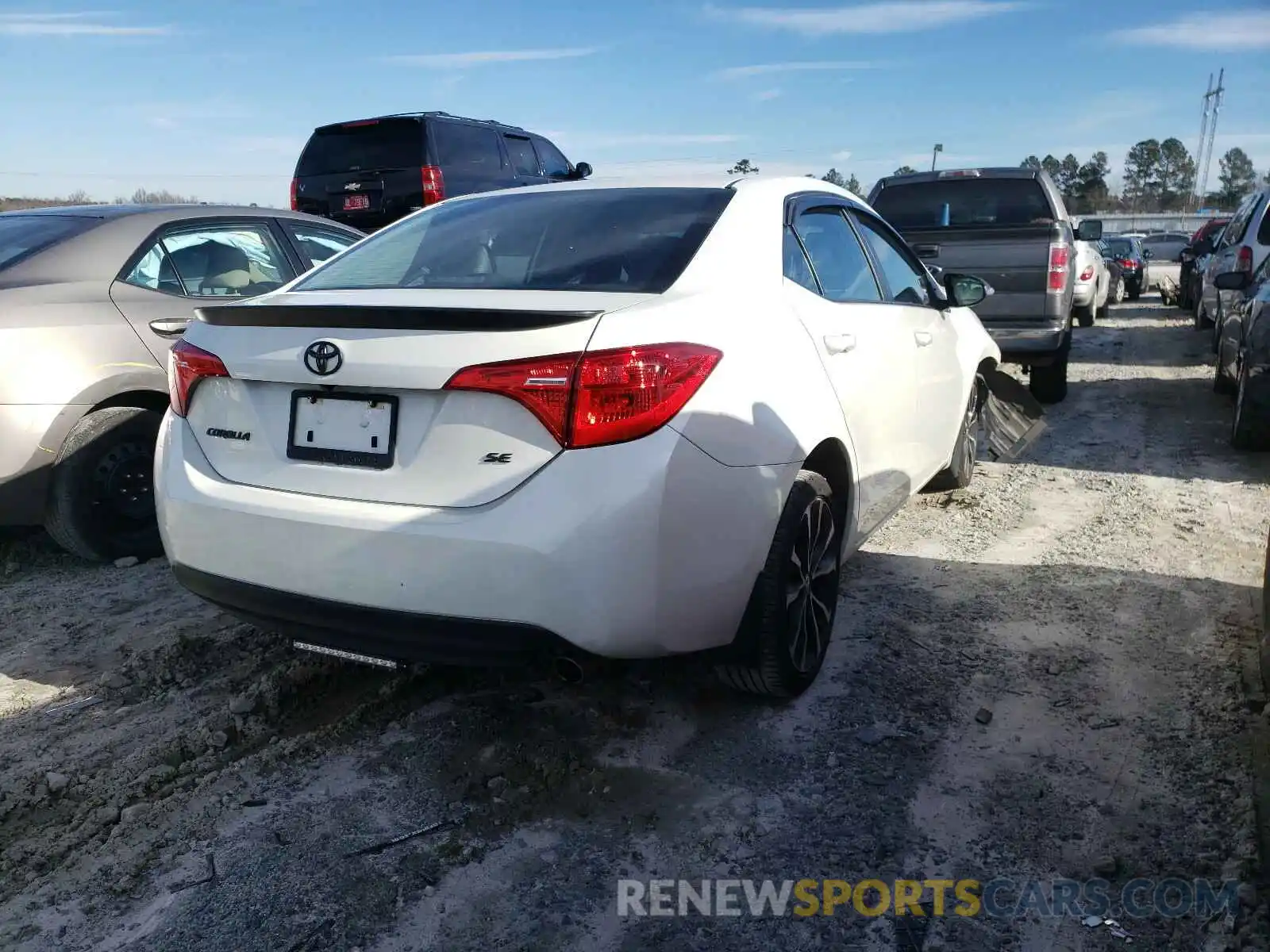 4 Photograph of a damaged car 5YFBURHE8KP936359 TOYOTA COROLLA 2019