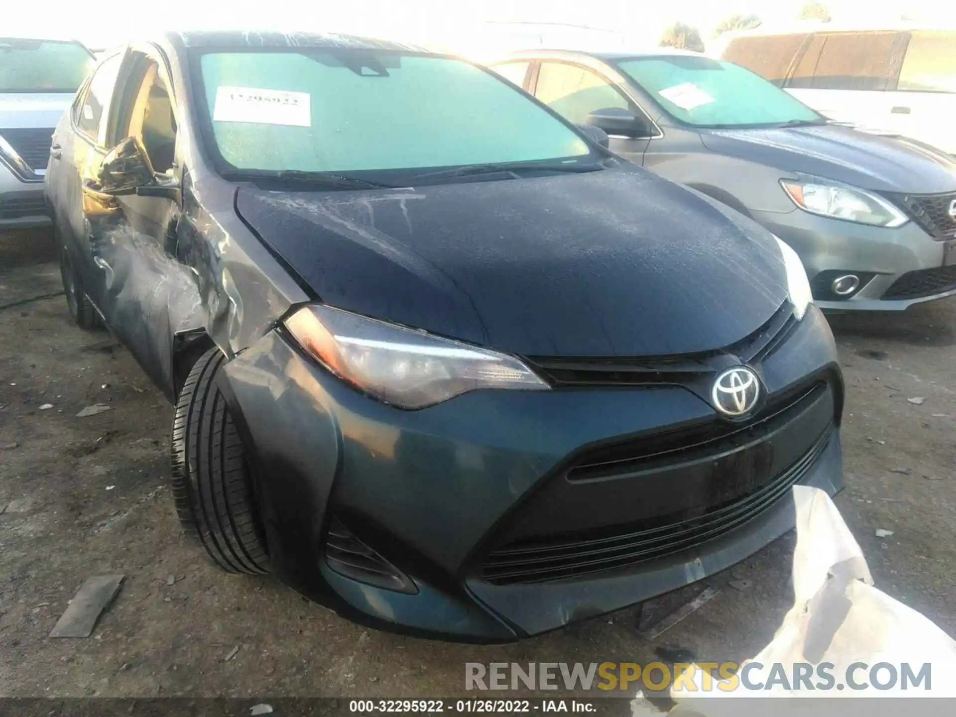 1 Photograph of a damaged car 5YFBURHE8KP937821 TOYOTA COROLLA 2019