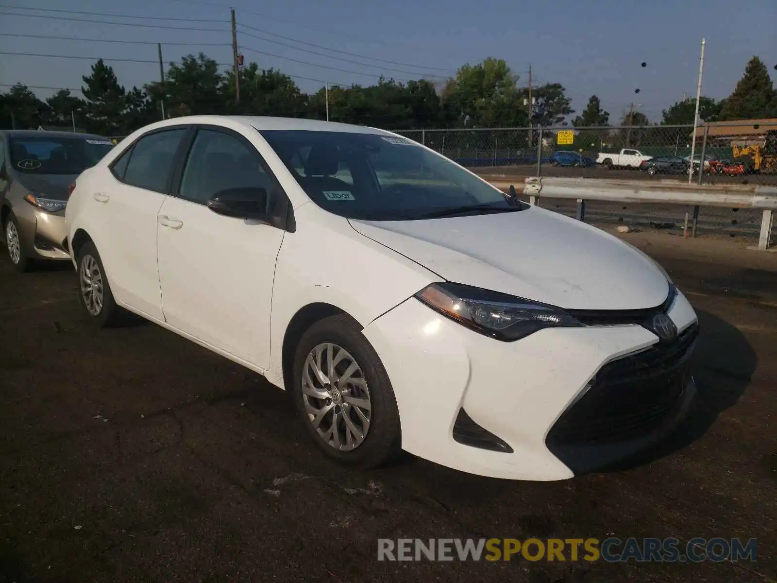 1 Photograph of a damaged car 5YFBURHE8KP937866 TOYOTA COROLLA 2019