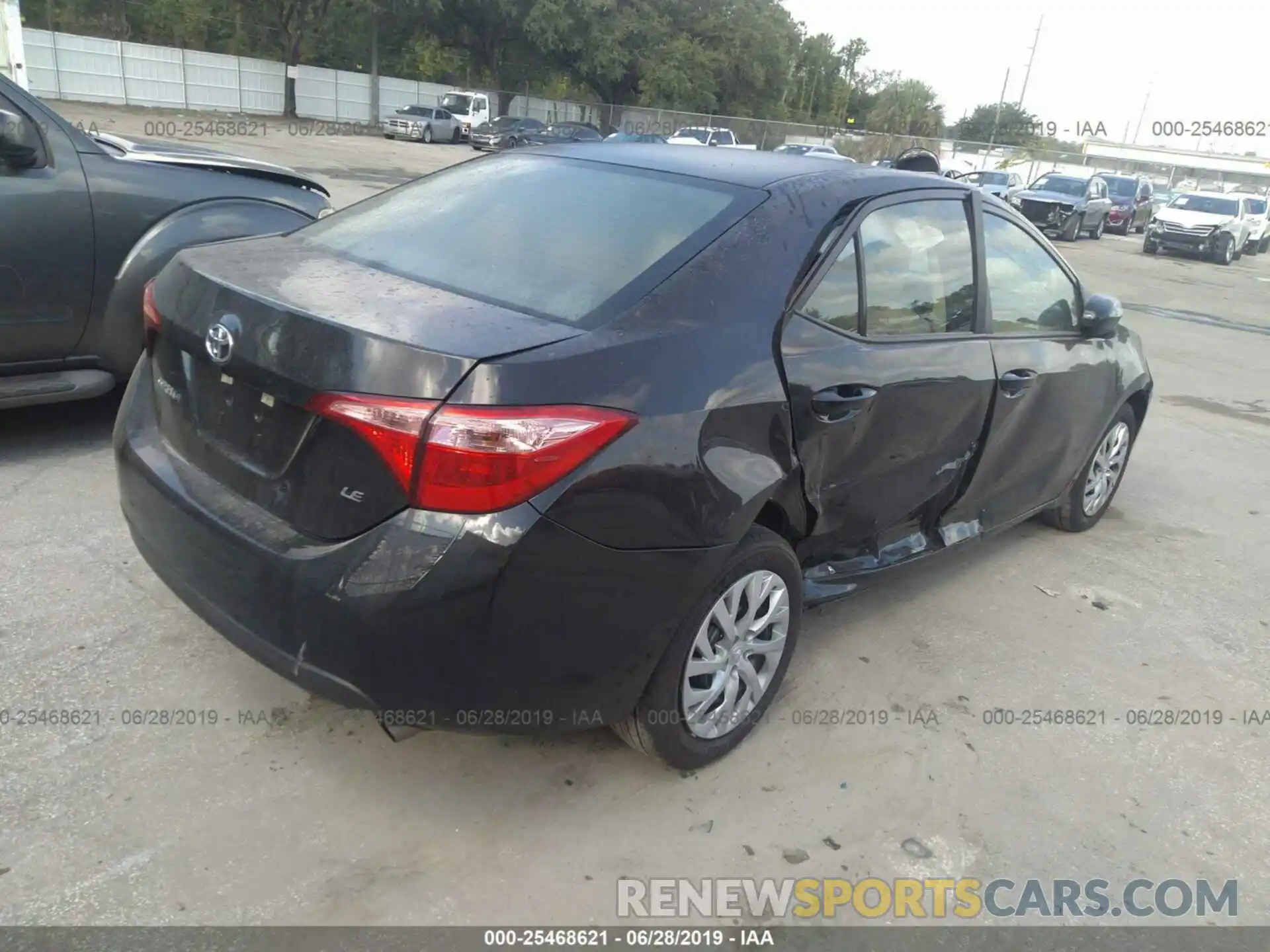 4 Photograph of a damaged car 5YFBURHE8KP938760 TOYOTA COROLLA 2019