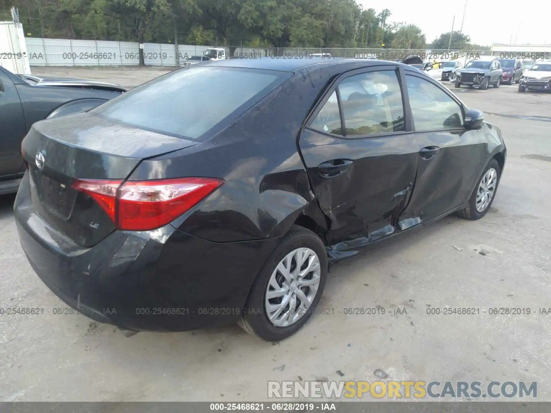 6 Photograph of a damaged car 5YFBURHE8KP938760 TOYOTA COROLLA 2019