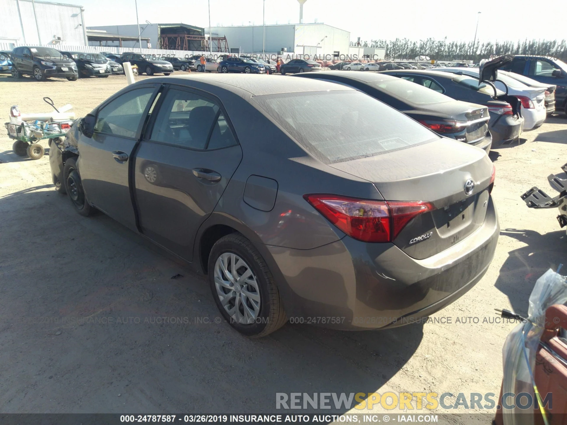 3 Photograph of a damaged car 5YFBURHE8KP939052 TOYOTA COROLLA 2019