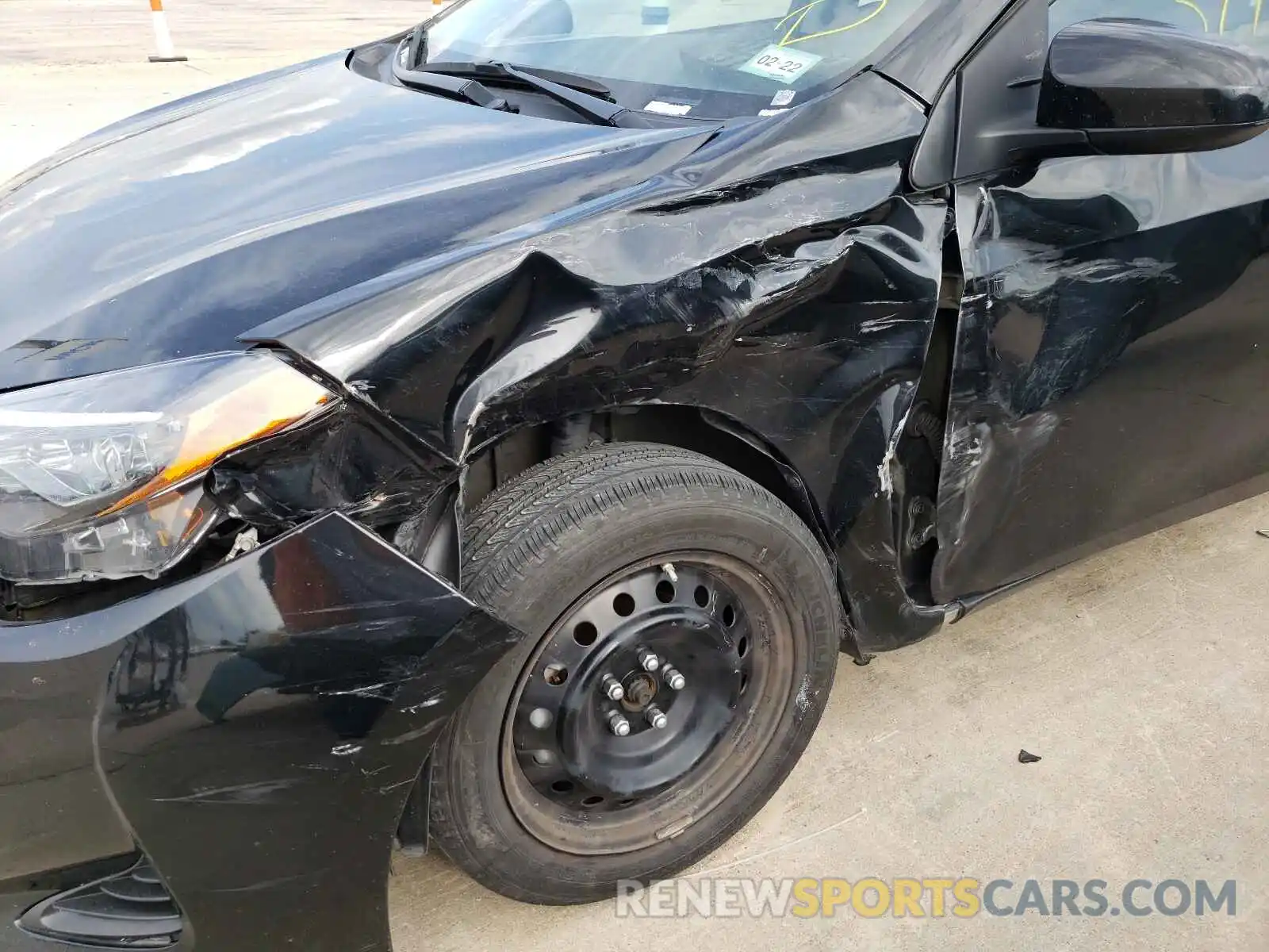 9 Photograph of a damaged car 5YFBURHE8KP939231 TOYOTA COROLLA 2019