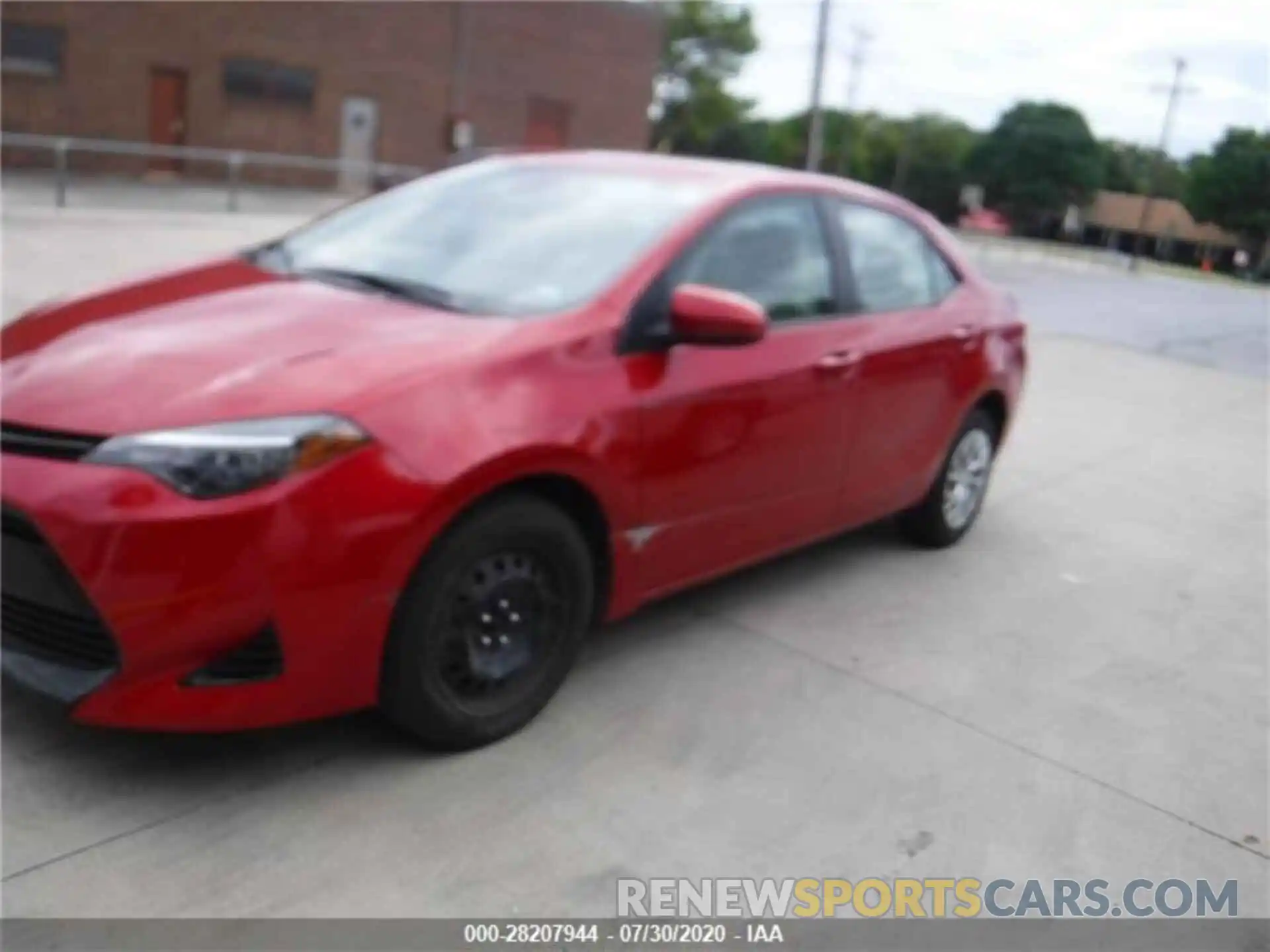 1 Photograph of a damaged car 5YFBURHE8KP940492 TOYOTA COROLLA 2019