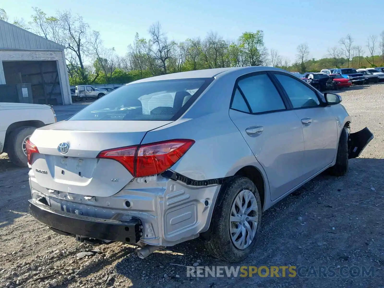 4 Photograph of a damaged car 5YFBURHE8KP940539 TOYOTA COROLLA 2019