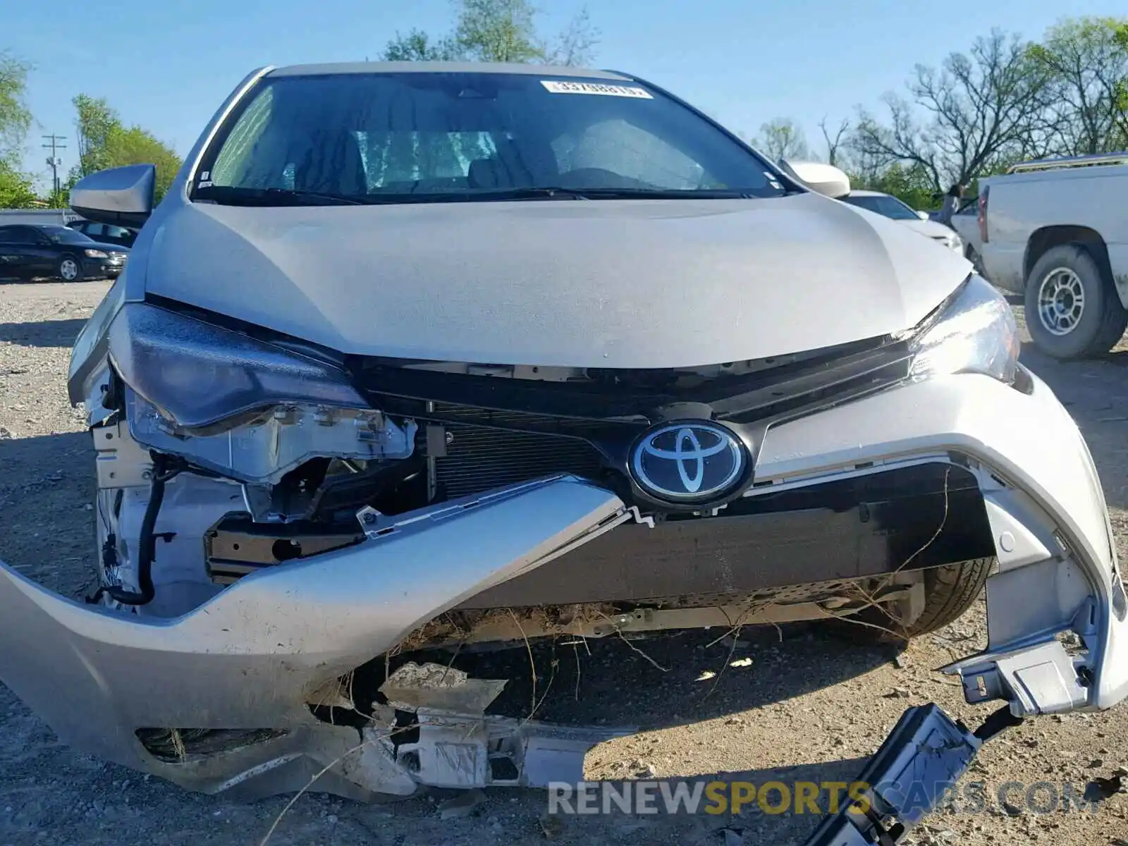 9 Photograph of a damaged car 5YFBURHE8KP940539 TOYOTA COROLLA 2019