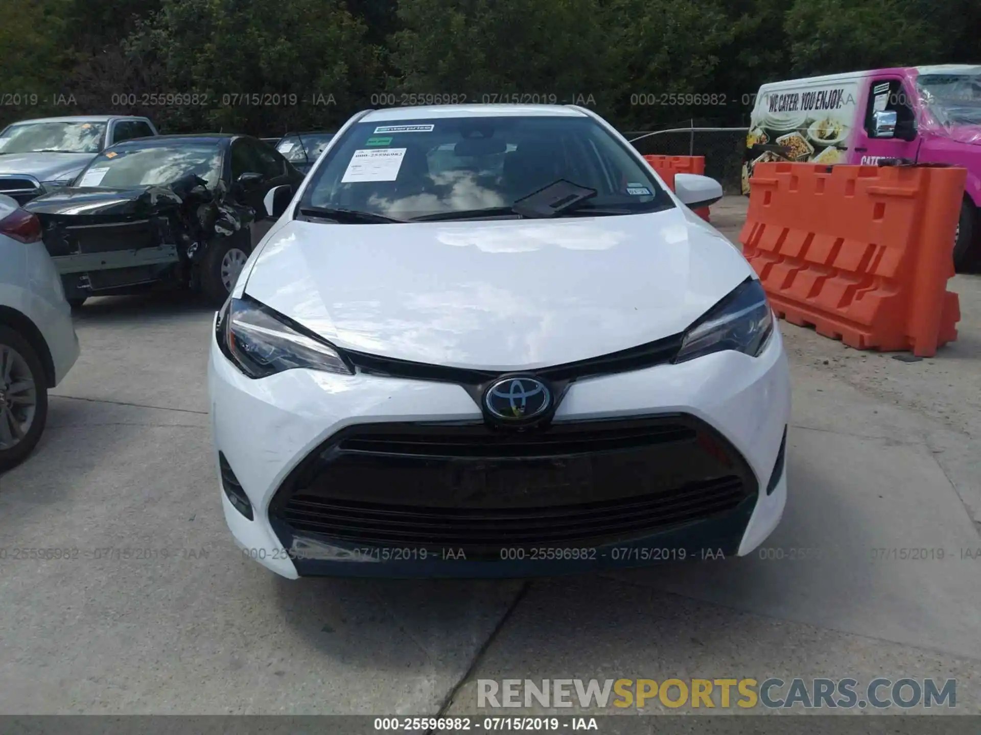 6 Photograph of a damaged car 5YFBURHE8KP940928 TOYOTA COROLLA 2019