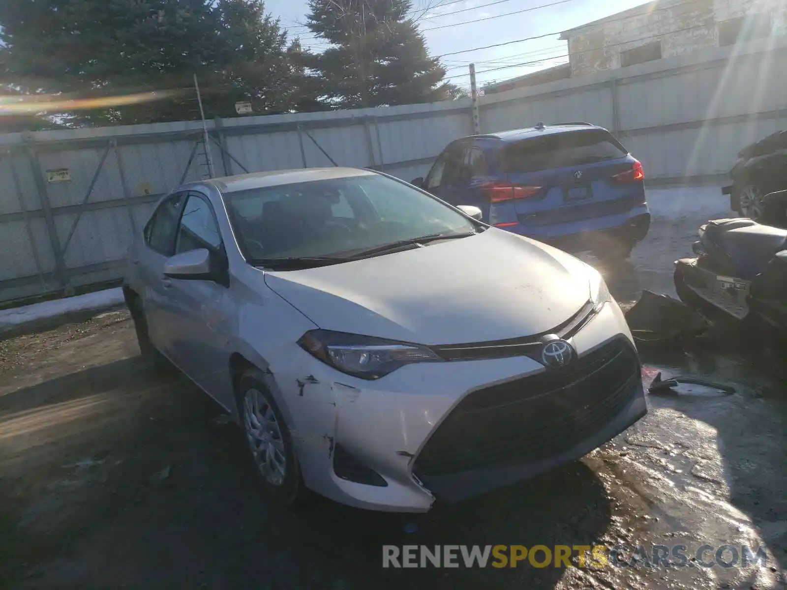 1 Photograph of a damaged car 5YFBURHE8KP941125 TOYOTA COROLLA 2019