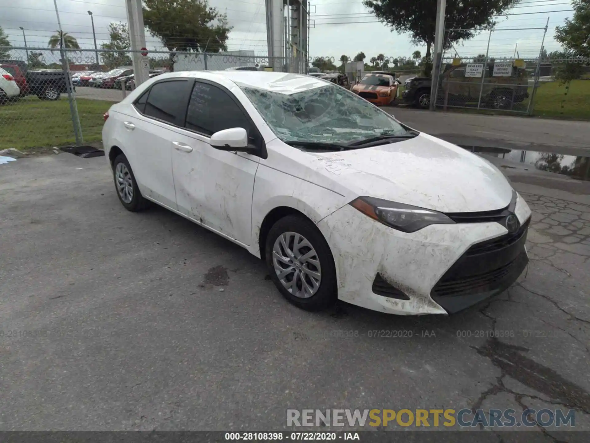 1 Photograph of a damaged car 5YFBURHE8KP941884 TOYOTA COROLLA 2019