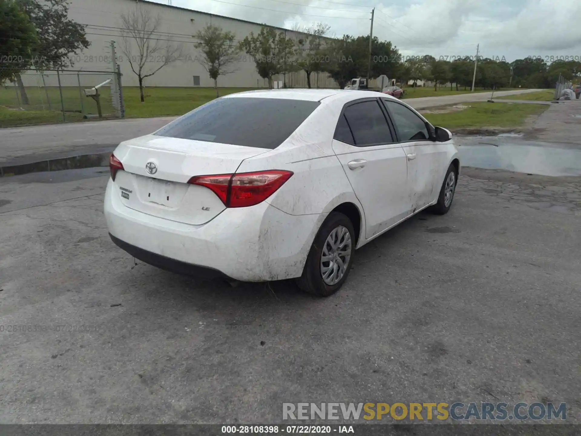 4 Photograph of a damaged car 5YFBURHE8KP941884 TOYOTA COROLLA 2019