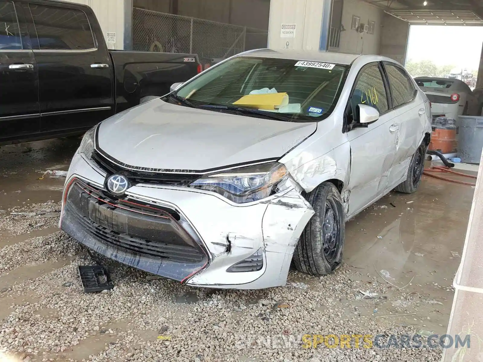 2 Photograph of a damaged car 5YFBURHE8KP942100 TOYOTA COROLLA 2019