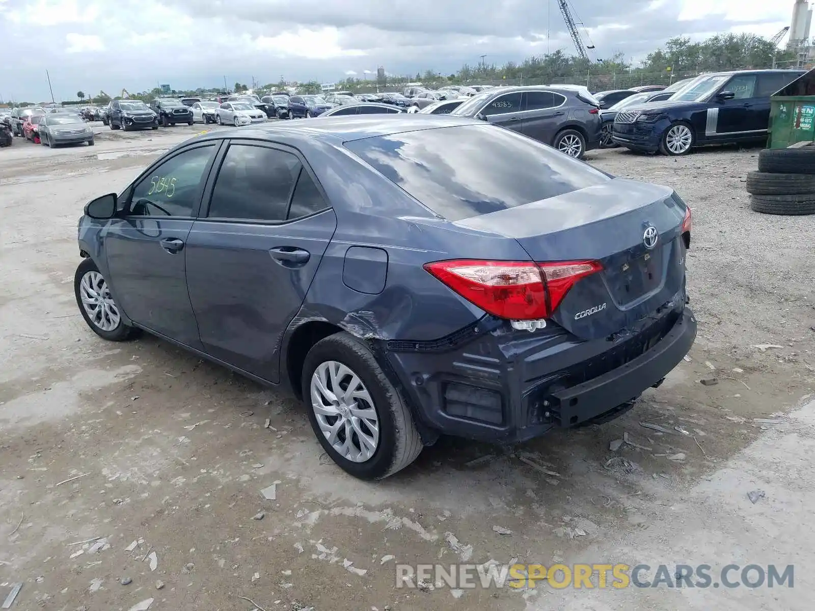 3 Photograph of a damaged car 5YFBURHE8KP942999 TOYOTA COROLLA 2019