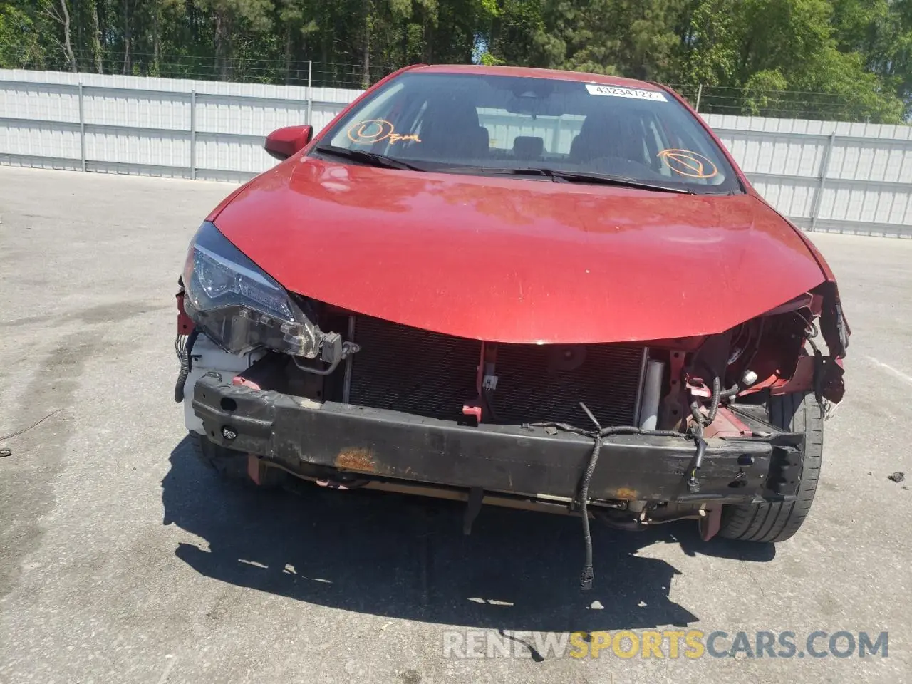 9 Photograph of a damaged car 5YFBURHE8KP943019 TOYOTA COROLLA 2019