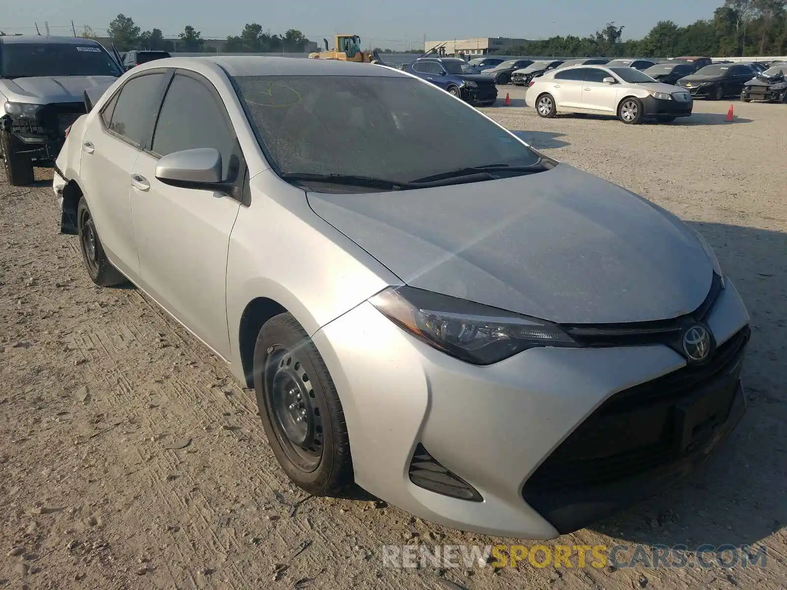 1 Photograph of a damaged car 5YFBURHE8KP943327 TOYOTA COROLLA 2019