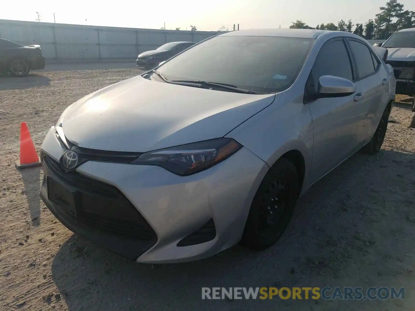 2 Photograph of a damaged car 5YFBURHE8KP943327 TOYOTA COROLLA 2019